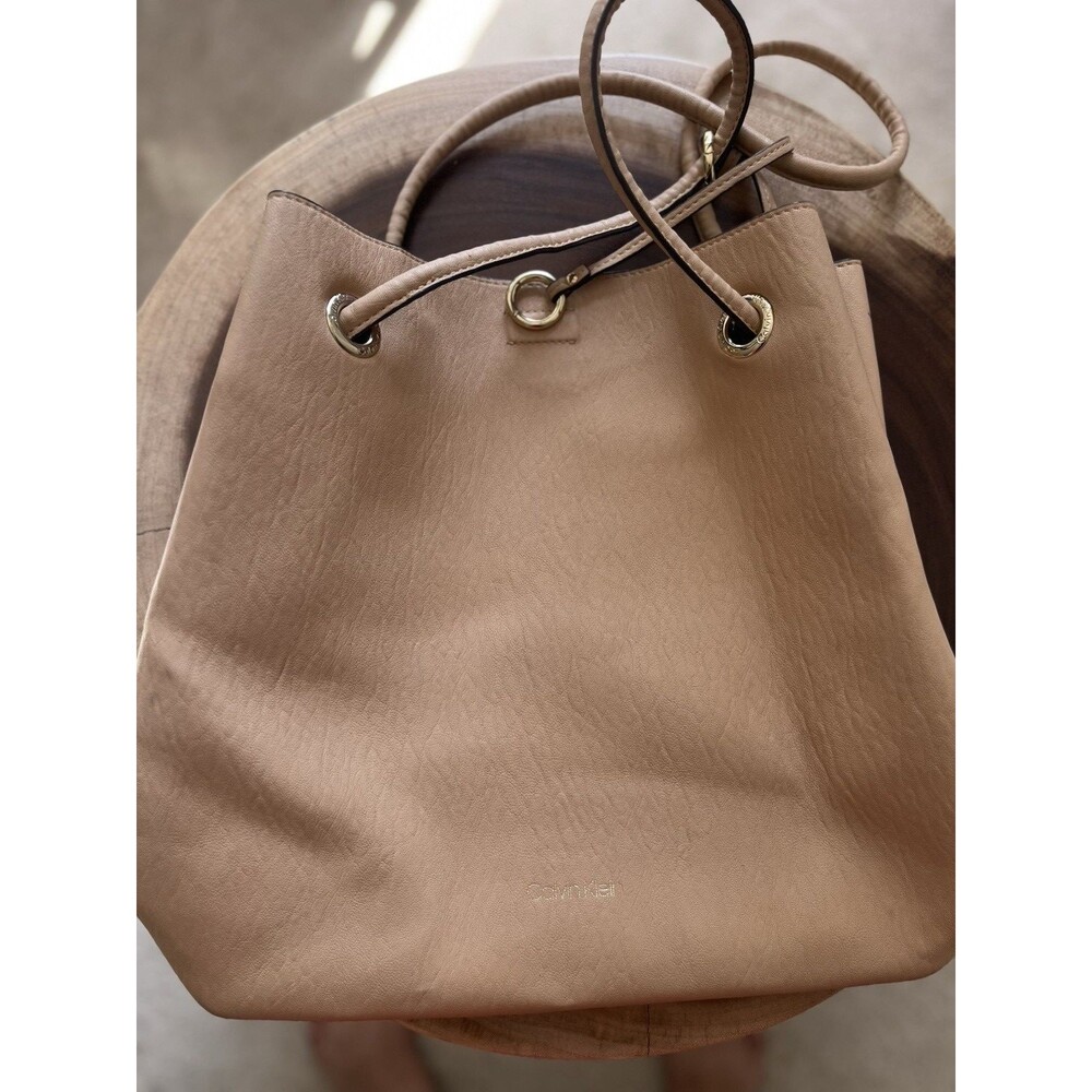Calvin Klein Camel Gabrianna Bubble Lamb North/South Key Item Tote